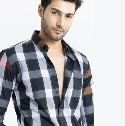 Subtle Checks Shirt Black