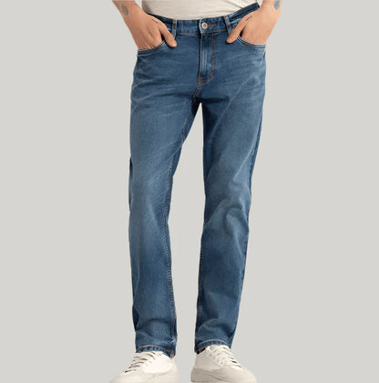 Cascade Washed Blue Comfort Fit Jeans
