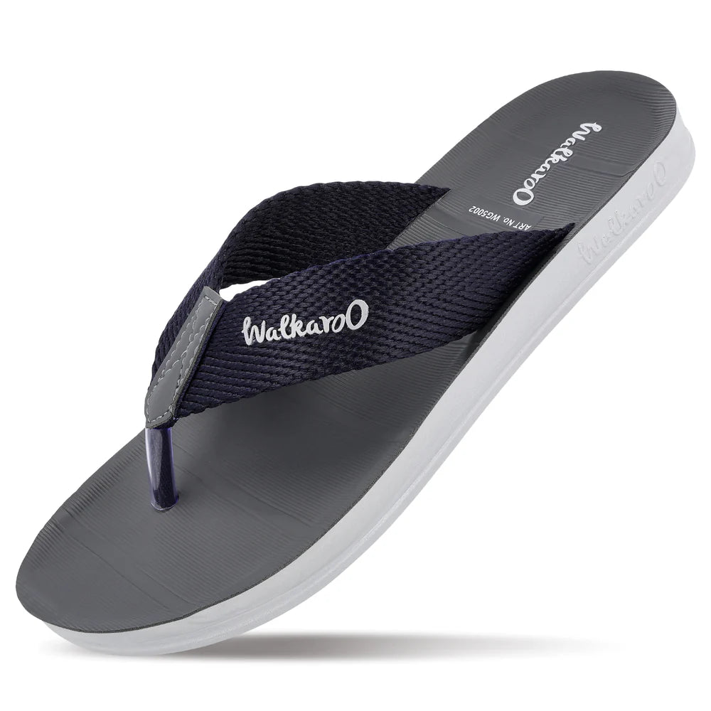 Walkaroo Men Solid Thong Sandals - WG5002  Blue